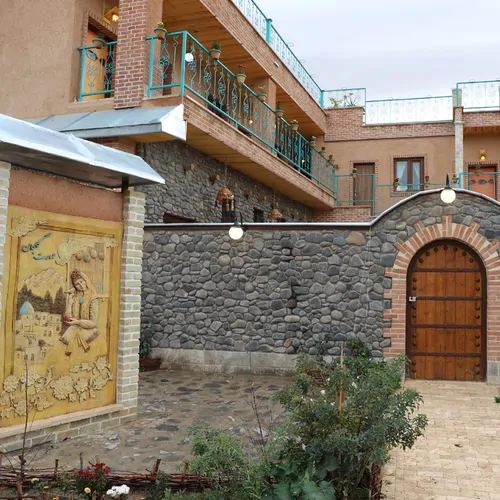 تصویر ۱ - اقامتگاه بوم‌گردی گلجان (بنفشه) در  زنجان