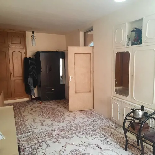 تصویر 2 - خانه حیاط دار در اصفهان
