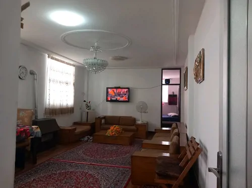 تصویر 3 - خانه مهتا با فوتبال دستی در لنگرود