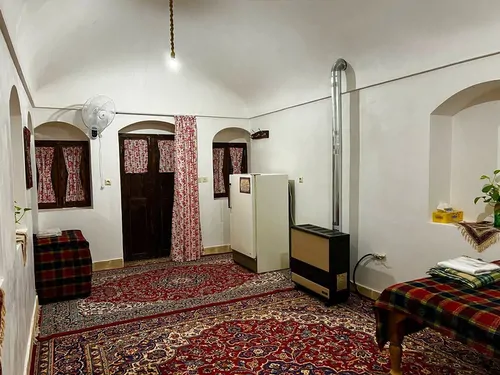 تصویر 4 - اقامتگاه بوم‌گردی سنتی بابابزرگ در  میمه