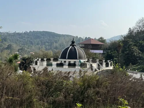 تصویر 20 - ویلا استخردار آبگرم لاکچری حیاتی در  لاهیجان