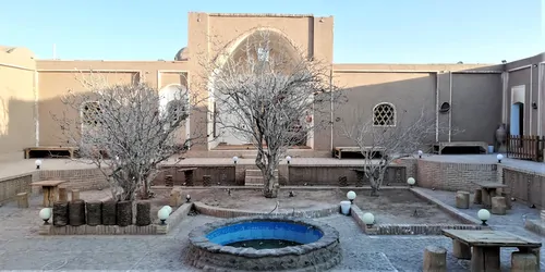 تصویر 4 - اقامتگاه بوم‌گردی ستاره کویر حلوان  (دو نفر) در طبس