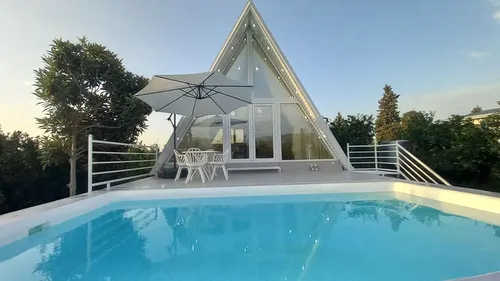 تصویر 12 - کلبه سوئیسی استخردار آبگرم ریتا در بهشهر