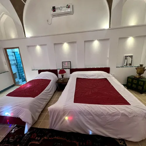 تصویر 2 - هتل سنتی سرای دلنواز (اتاق تاج السلطنه) در  کاشان
