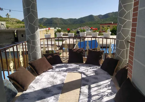 تصویر 17 - خانه بالکن دار پاکباز در دنا