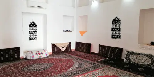 تصویر 2 - اقامتگاه بوم‌گردی (دالان راست، بالا، اتاق 1) در نهبندان