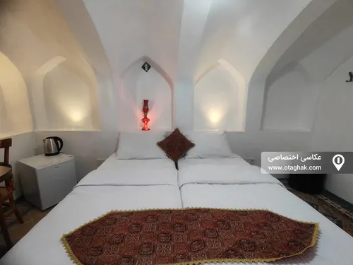 تصویر 4 - هتل سنتی سرای نفیس (اتاق کهربا) در  کاشان