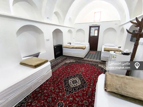 تصویر 4 - اقامتگاه بوم‌گردی خانه باغ تاریخی کیمیا (اتاق 2) در  کاشان