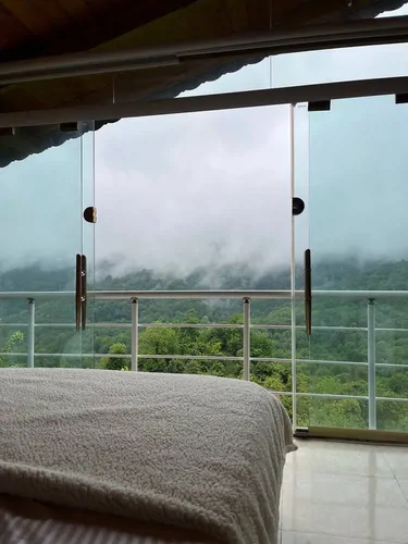 تصویر 16 - کلبه شیشه ای جنگلی اوج با جکوزی در  رامسر
