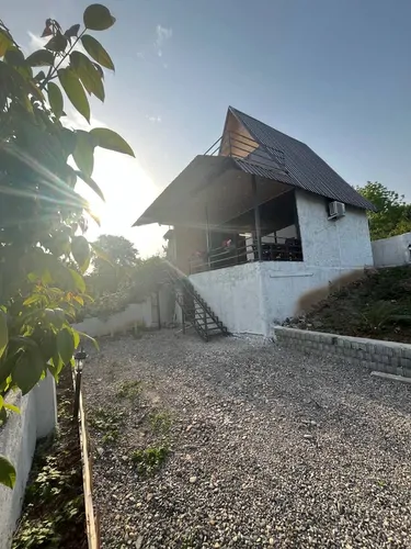 تصویر 3 - کلبه چوبی سن ایستیَن در  بابل