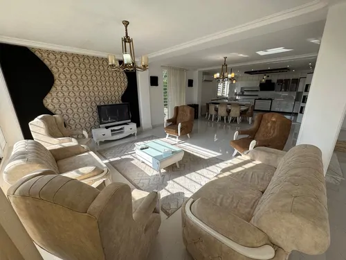 تصویر 8 - ویلا عمارت استخردار آبگرم با بیلیارد لاله در  رامسر