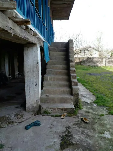 تصویر 3 - خانه یادگار پدر در لاهیجان