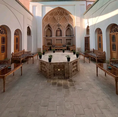 تصویر 5 - هتل سنتی سرای دلنواز (اتاق ماه سلطان) در کاشان