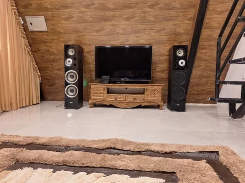 تصویر 3 - کلبه سوئیسی استخردار آبگرم نیایش با فوتبال دستی در  کردان