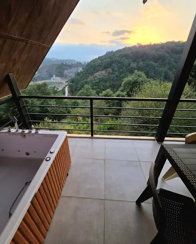 تصویر 28 - ویلا دوبلکس عمو با جکوزی رو به دریاچه سد و جنگل در بهشهر