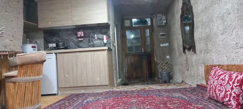 تصویر 4 - سوییت اقامتگاه صخرهای احمدی در اسکو