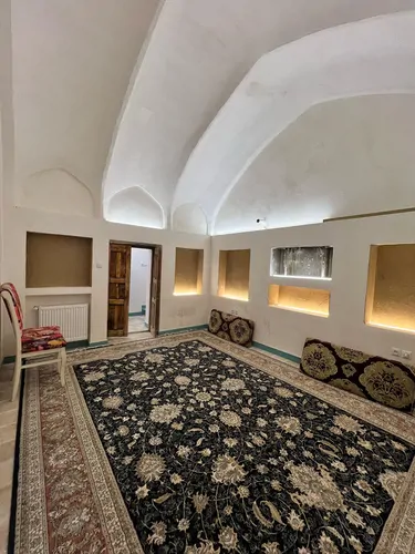 تصویر 3 - اقامتگاه بوم‌گردی اقامتگاه بوم‌گردی ماه‌نشین  در کاشان