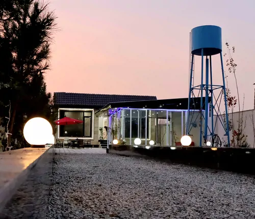 تصویر 18 - ویلا استخردار آبگرم صدف طلایی با فوتبال دستی در چهارباغ