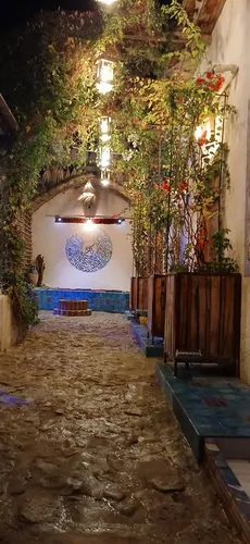 تصویر 29 - اقامتگاه بومگردی کاژه (واحد استرینگ آرت) در هنگام