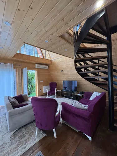 تصویر 3 - کلبه چوبی رویایی با جکوزی در  رامسر