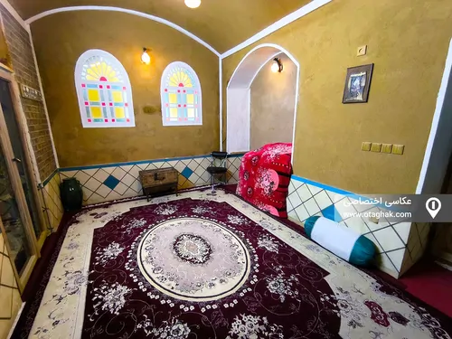 تصویر 9 - اقامتگاه بوم‌گردی ترنج (اتاق نارگل) در  کاشان