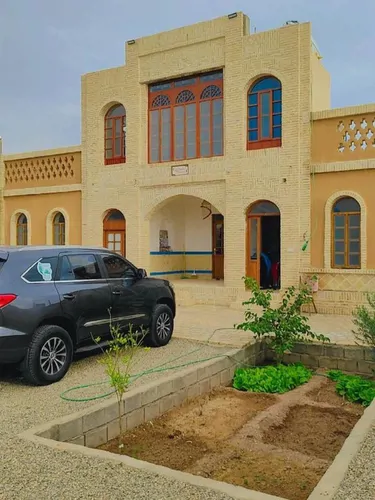 تصویر ۱ - اقامتگاه بوم‌گردی سرای امیربیک (واحد فیروزه)روستای اسفندیار در  طبس