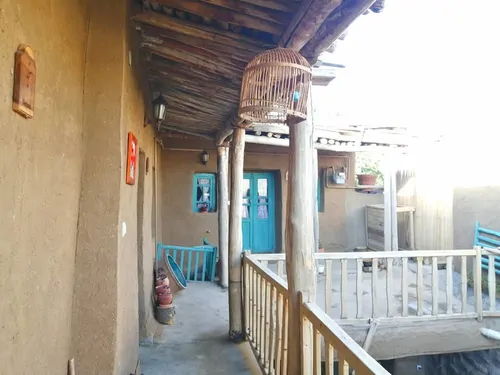 تصویر 13 - اقامتگاه بوم‌گردی داربوم (اتاق گردو) در  همدان