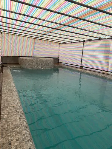 تصویر 12 - ویلا استخردار آبگرم اقاقیا با جکوزی و بیلیارد در کوهسار