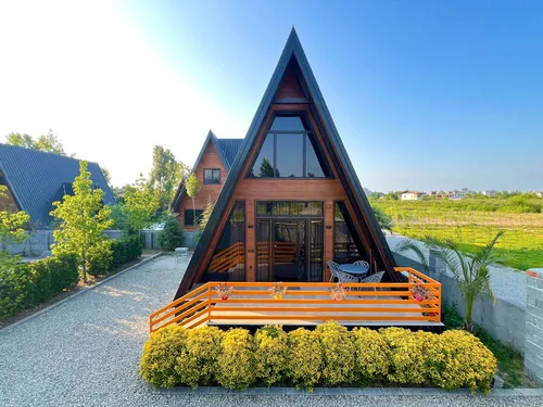 تصویر ۱ - کلبه سوئیسی آگرین در  چالوس