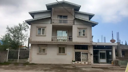 تصویر ۱ - خانه پیمان  در  گیسوم