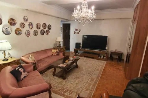 تصویر 2 - آپارتمان بسیار شیک وتمیز در تهران