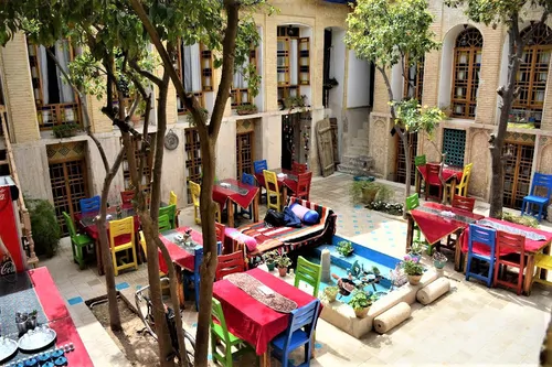 تصویر 9 - اقامتگاه بوم‌گردی عمارت هفت رنگ (گود عربون) در  شیراز