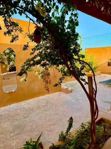 تصویر 7 - اقامتگاه بومگردی چشم هنگام (اتاق صخره) در هنگام