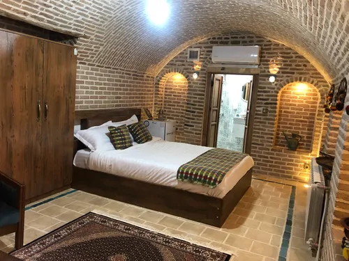 تصویر 1 - هتل سنتی نبوی (محرابی) در  قزوین