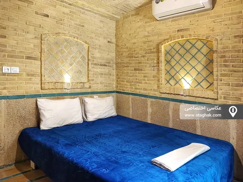 تصویر 10 - اقامتگاه بوم‌گردی عمارت هفت رنگ (لب آب) در  شیراز