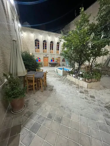 تصویر 13 - اقامتگاه بوم‌گردی همای (اتاق نارنج) با صبحانه رایگان در  شیراز