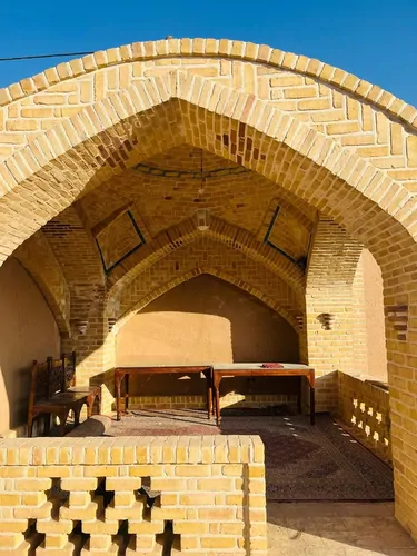 تصویر 3 - اقامتگاه بوم‌گردی قصر فیروزه (1) در  گرمسار