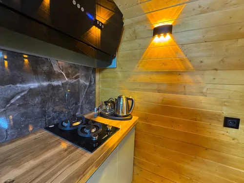 تصویر 14 - کلبه شیشه ای آسمان با جکوزی  در  شیرگاه