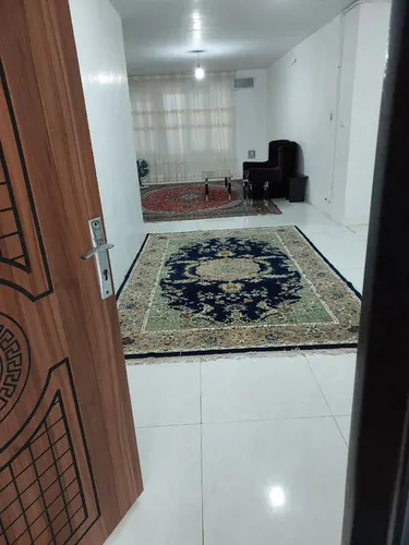 تصویر 2 - خانه راحت و خانوادگی در همدان