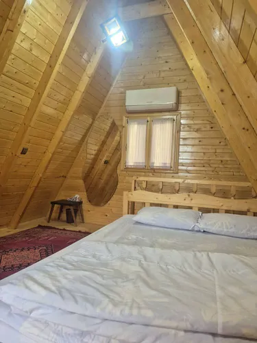 تصویر 8 - کلبه سوئیسی مهرآ با جکوزی در سوادکوه