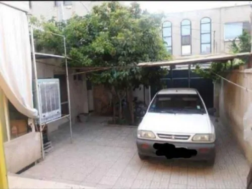 تصویر 2 - خانه منزل ویلایی دربست مرکز شهر در اصفهان