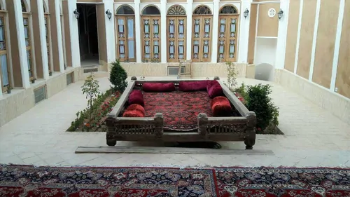 تصویر 2 - اقامتگاه بوم‌گردی سرزمین آفتاب اتاق زیرتالار در یزد