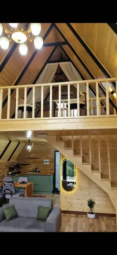 تصویر 3 - کلبه کلبه رهام با چشم اندازی زیبا روبه کوه وجنگل  در رامسر