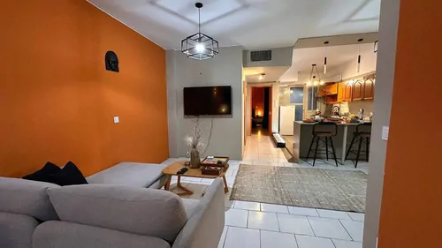 تصویر 7 - آپارتمان مبله لاولی روم (واحد 1) در میدان انقلاب با صبحانه رایگان در  تهران