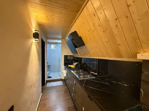 تصویر 5 - کلبه  سوییسی آس با جکوزی در  چالوس