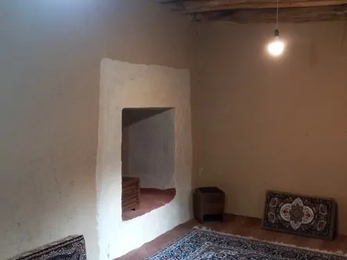 تصویر 8 - اقامتگاه بوم‌گردی کریم خان (اتاق۸) در  همدان