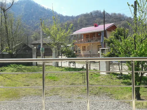 تصویر 2 - خانه ویلایی با چشم انداز جنگل در  قلعه‌رودخان 