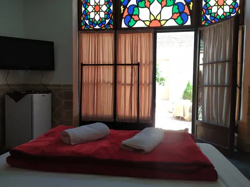 تصویر 2 - اقامتگاه بوم‌گردی اتاق ترمه عمارت بیگ در یزد