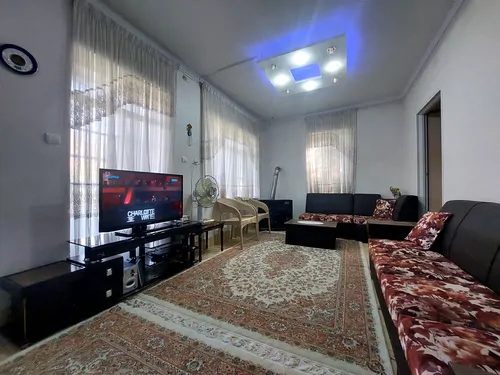 تصویر 2 - ویلا باغ گنج نامه در همدان