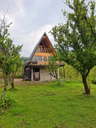 تصویر 18 - کلبه سوئیسی اِسبو در بابل کنار